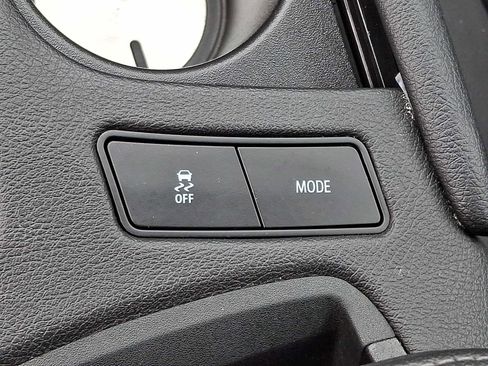 Used 2022 Cadillac XT6 Luxury AWD/4WD image 27