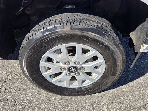 Used 2024 Toyota Tacoma SR5 image 16
