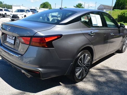 Used 2023 Nissan Altima 2.5 SL AWD/4WD image 5