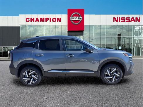 New 2026 Nissan Kicks SV image 6