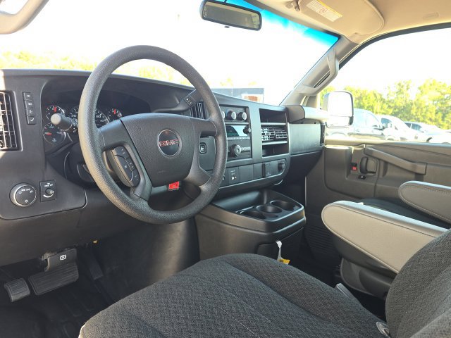 Used 2025 GMC Savana 2500 w/ Driver Convenience Package RWD image 19