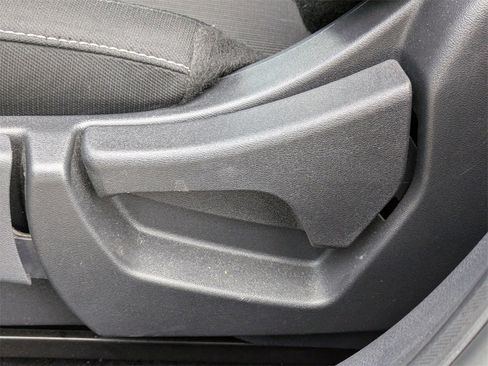 Used 2025 Nissan Sentra SV image 22