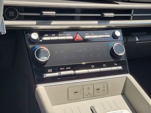New 2026 Hyundai Santa Fe SEL FWD image 14