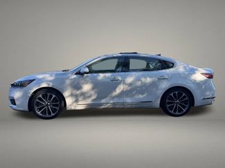 Used 2019 Kia Cadenza Technology video 2