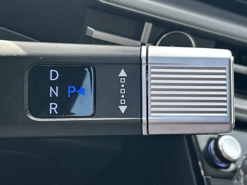 Certified 2025 Hyundai Santa Fe XRT AWD/4WD image 34