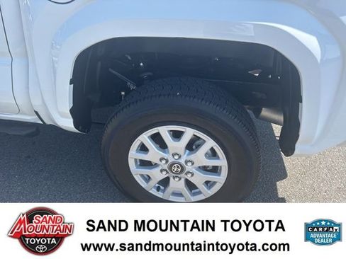 Used 2024 Toyota Tacoma SR5 image 12
