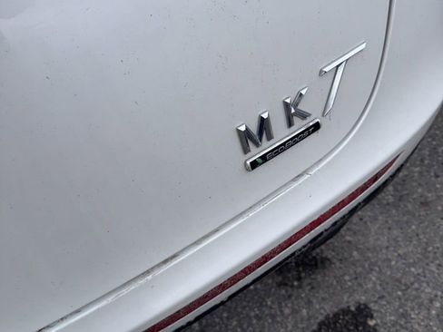 Used 2014 Lincoln MKT AWD w/ Equipment Group 201A image 7