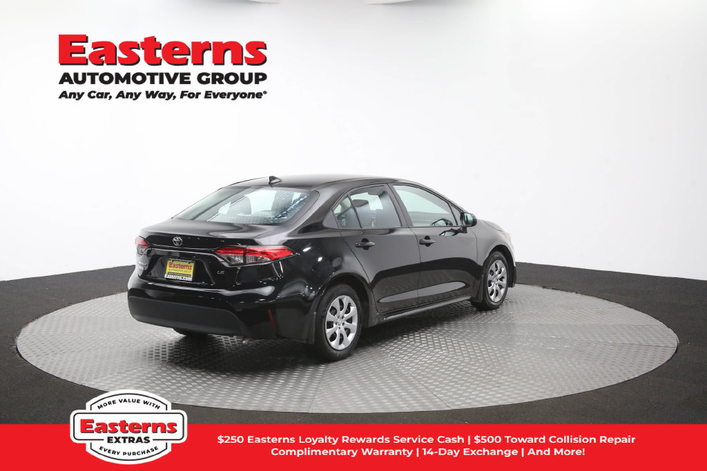 Used 2026 Toyota Corolla LE FWD image 41