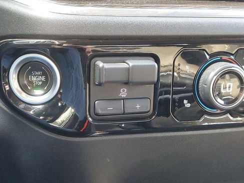 Used 2023 Chevrolet Silverado 1500 RST image 17