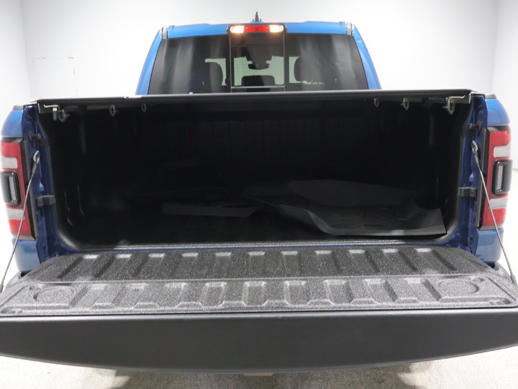 Used 2024 RAM 1500 Big Horn AWD/4WD image 5