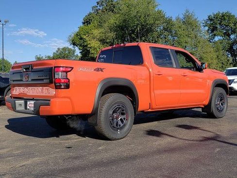 New 2025 Nissan Frontier PRO-4X w/ Interior Protection Package image 7