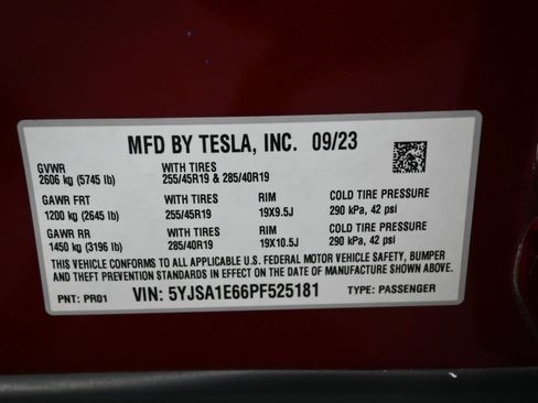 Used 2023 Tesla Model S Plaid AWD/4WD image 8