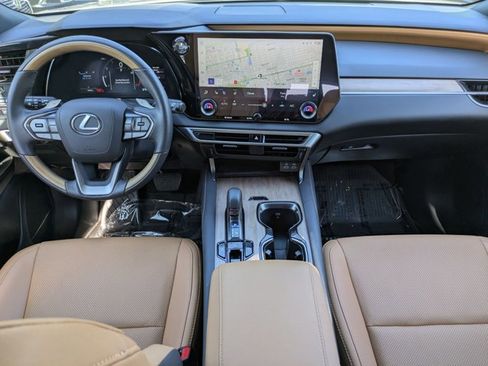 Used 2025 Lexus RX 350 Premium image 17