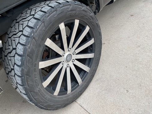 Used 2014 Ford F150 Limited image 7