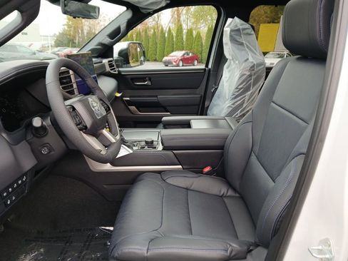 New 2026 Toyota Tundra Platinum image 8