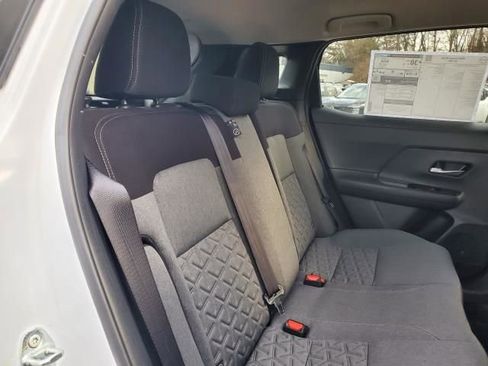 New 2026 Nissan Kicks SV image 15