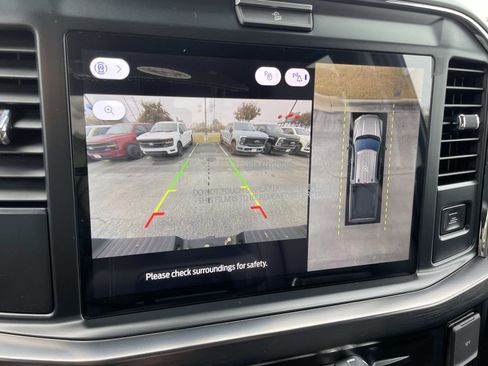 New 2026 Ford F350 Lariat w/ Black Appearance Package image 15