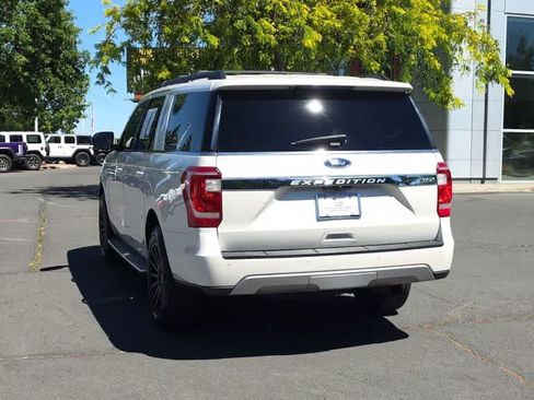Used 2018 Ford Expedition Max XLT w/ Equipment Group 202A AWD/4WD image 7