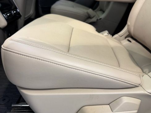 Used 2023 Lincoln Aviator Reserve w/ Equipment Group 201A image 29