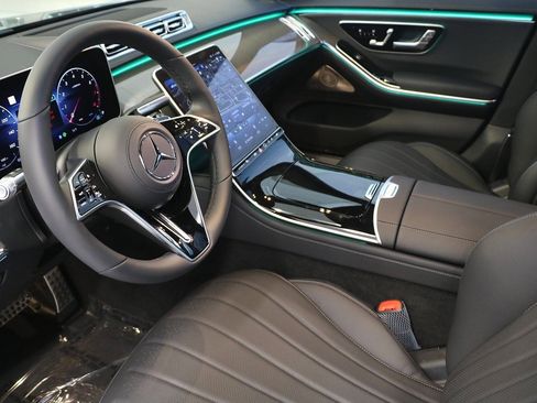 Used 2023 Mercedes-Benz S 500 4MATIC image 9