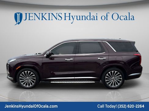 Used 2023 Hyundai Palisade Calligraphy FWD image 6