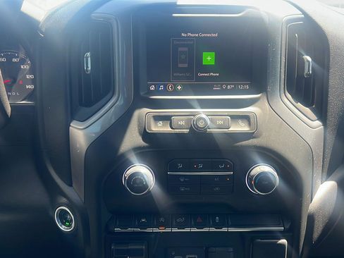 Used 2024 Chevrolet Silverado 1500 Custom w/ Turbomax Blackout Package AWD/4WD image 23