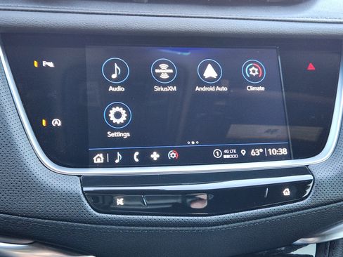 Certified 2026 Cadillac XT5 Luxury image 17