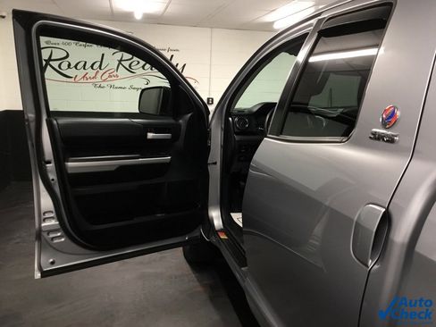 Used 2017 Toyota Tundra SR5 image 26