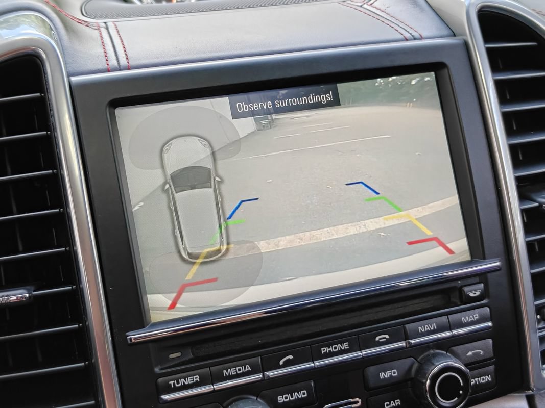 Used 2013 Porsche Cayenne GTS AWD/4WD image 20