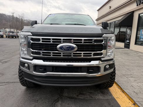 Used 2024 Ford F250 XLT image 7