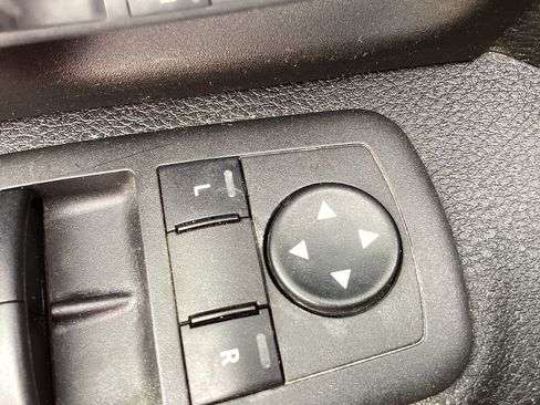 Used 2022 RAM 1500 Classic Warlock AWD/4WD image 39