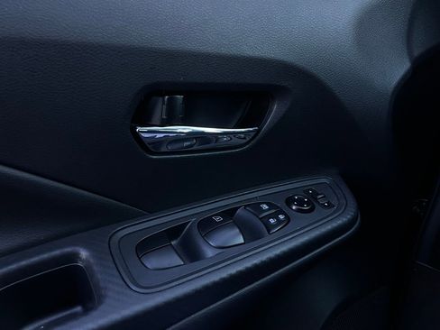 Used 2025 Nissan Versa SV image 19