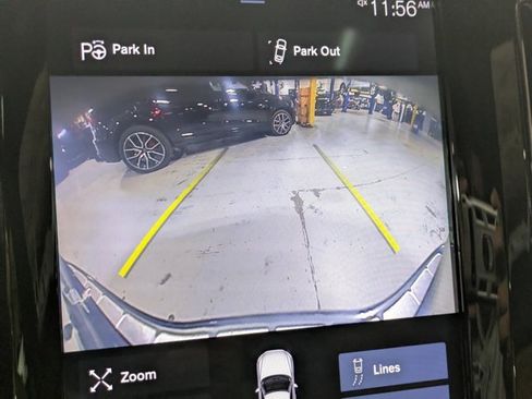 Used 2020 Volvo XC60 T5 Inscription image 18