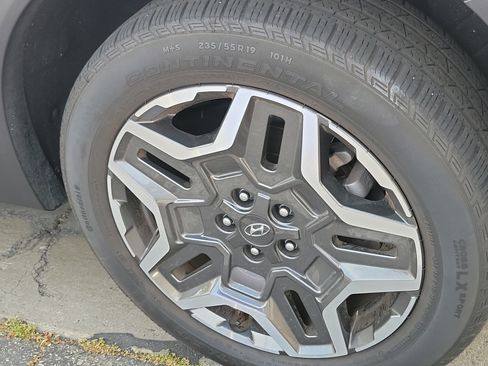Certified 2023 Hyundai Santa Fe Limited FWD image 5