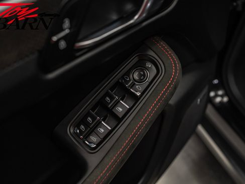 Used 2023 Porsche Macan GTS w/ GTS Sport Package image 19