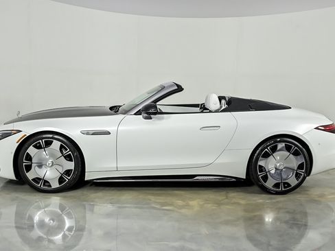 Used 2026 Mercedes-Benz Maybach SL 680 image 6