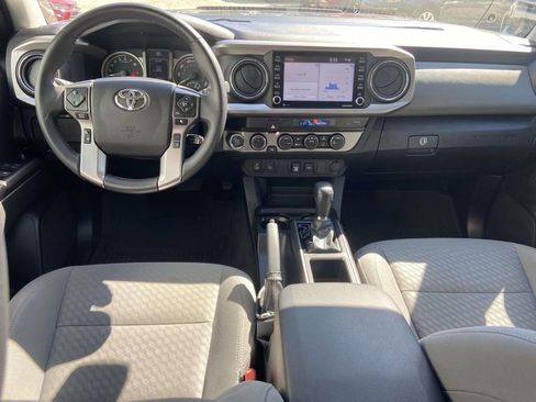 Used 2023 Toyota Tacoma SR5 w/ Technology Package AWD/4WD image 11