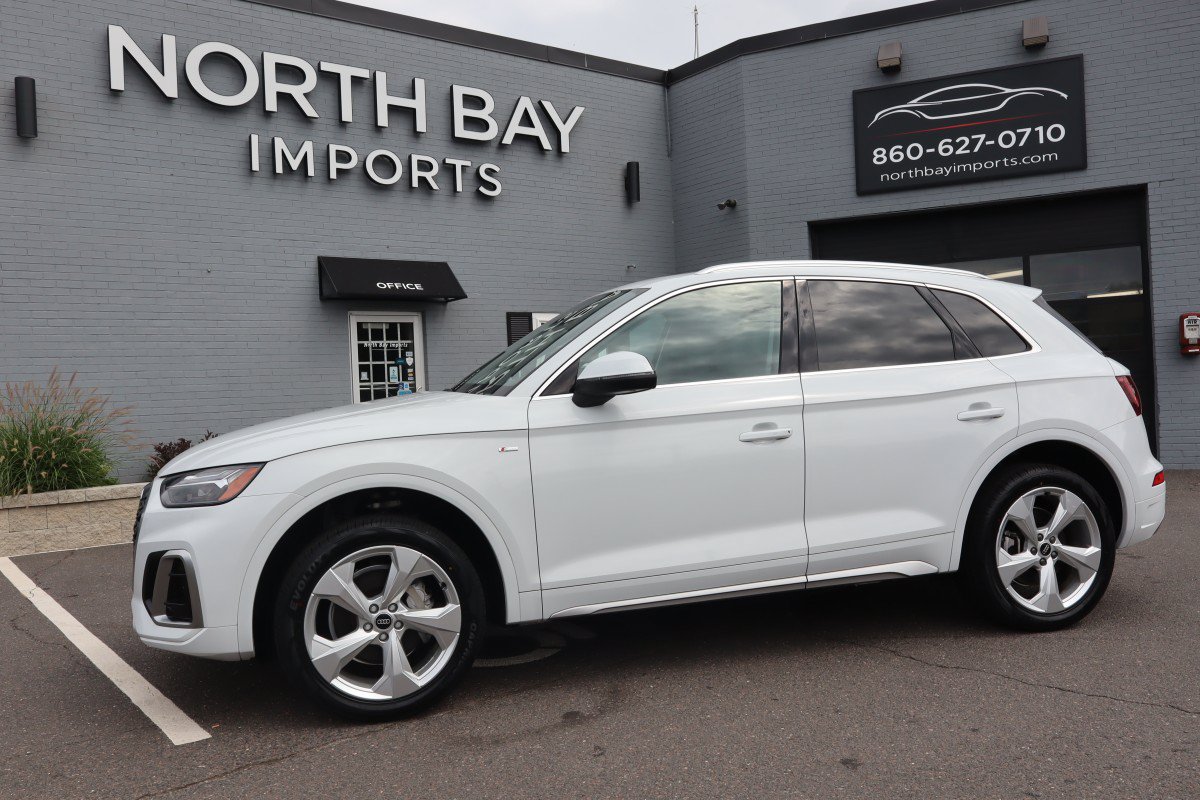 Used 2023 Audi Q5 2.0T Premium Plus AWD/4WD image 2