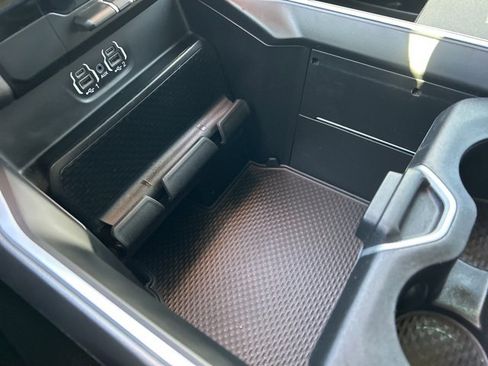 Used 2020 RAM 1500 Lone Star image 30