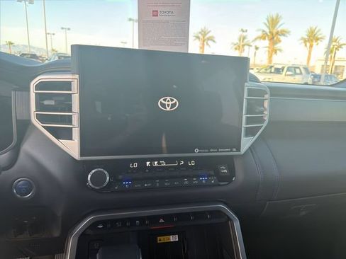 Certified 2024 Toyota Sequoia Platinum AWD/4WD image 19