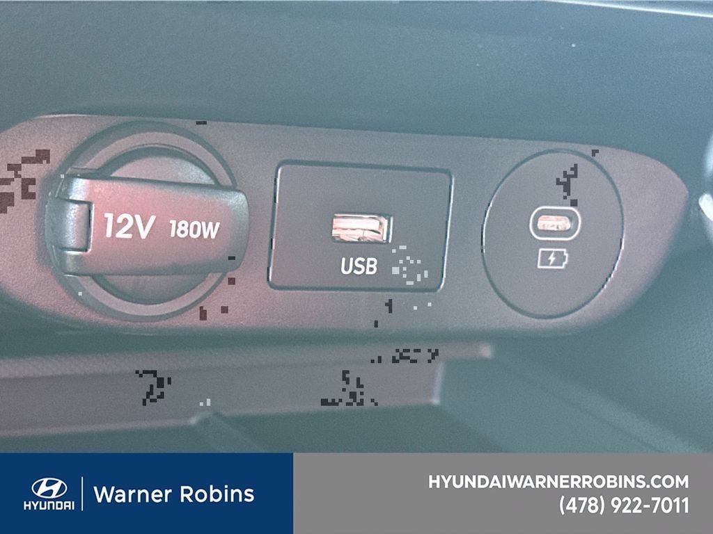 New 2025 Hyundai Elantra Sport FWD image 30