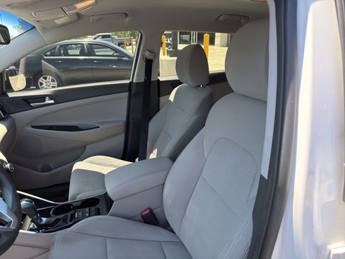 Used 2020 Hyundai Tucson SEL FWD image 29