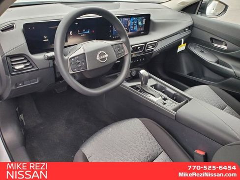New 2026 Nissan Sentra SV w/ Floor Mat Package FWD image 9