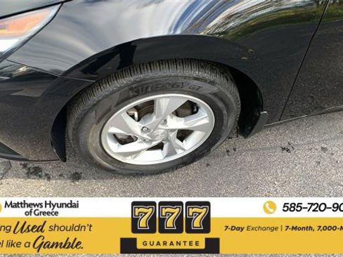 Used 2023 Hyundai Elantra SE image 26