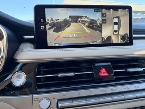 New 2026 Genesis G70 2.5T Prestige image 18