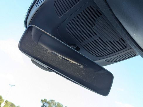 Certified 2023 Mercedes-Benz GLE 350 4MATIC w/ AMG Line Exterior image 29