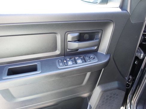 Used 2021 RAM 1500 Express w/ Wheel & Sound Group image 15