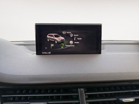 Used 2019 Audi Q7 3.0T Premium Plus w/ Premium Plus Package image 8