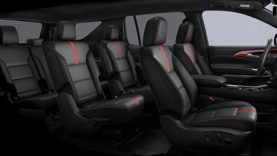 New 2026 Chevrolet Traverse RS w/ LPO, Floor Liner Package AWD/4WD image 32