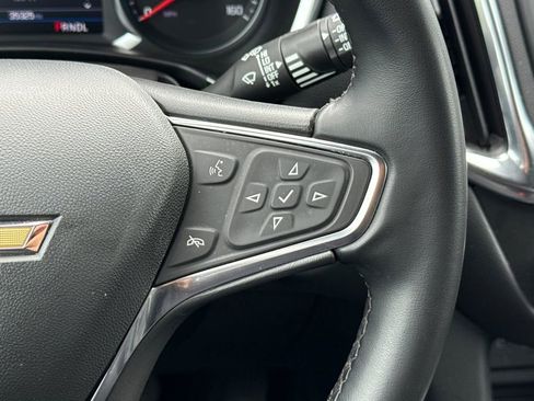 Used 2024 Chevrolet Equinox LT image 36